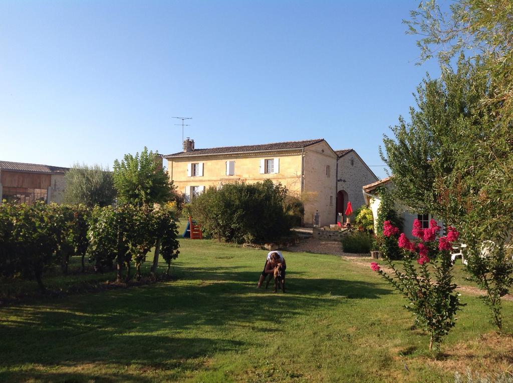 Chateau Nardou Saint-Sulpice-et-Cameyrac Exterior foto