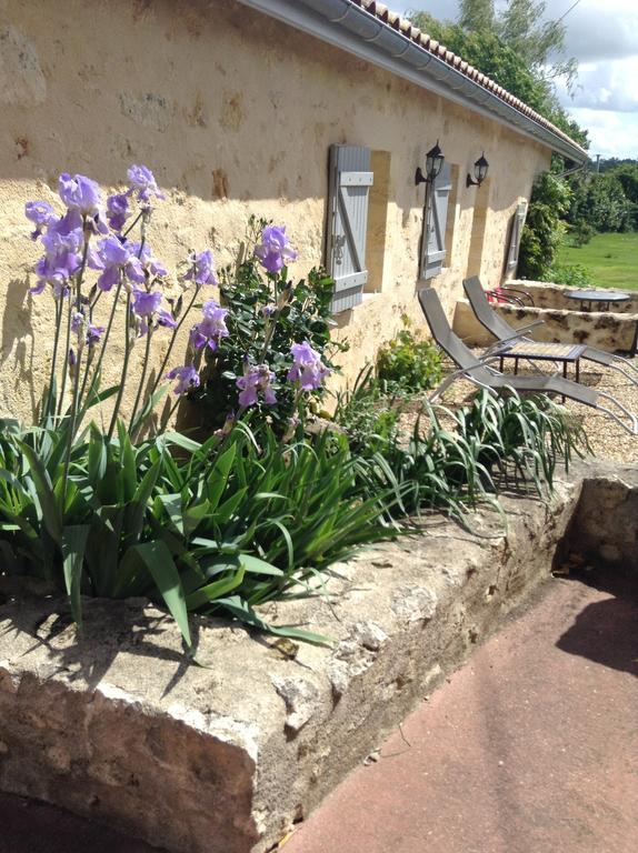 Chateau Nardou Saint-Sulpice-et-Cameyrac Quarto foto