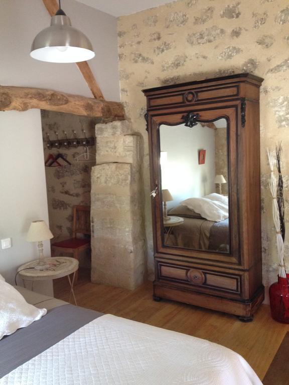Chateau Nardou Saint-Sulpice-et-Cameyrac Quarto foto