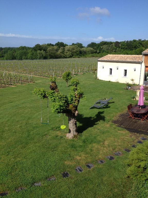 Chateau Nardou Saint-Sulpice-et-Cameyrac Quarto foto